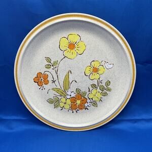Hearthside Garden Sunshine Flowers Salad Plate 7.5in Oven and Dishwasher Safe